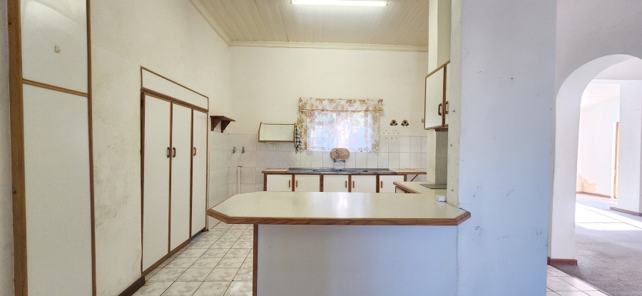 2 Bedroom Property for Sale in Bredasdorp Western Cape